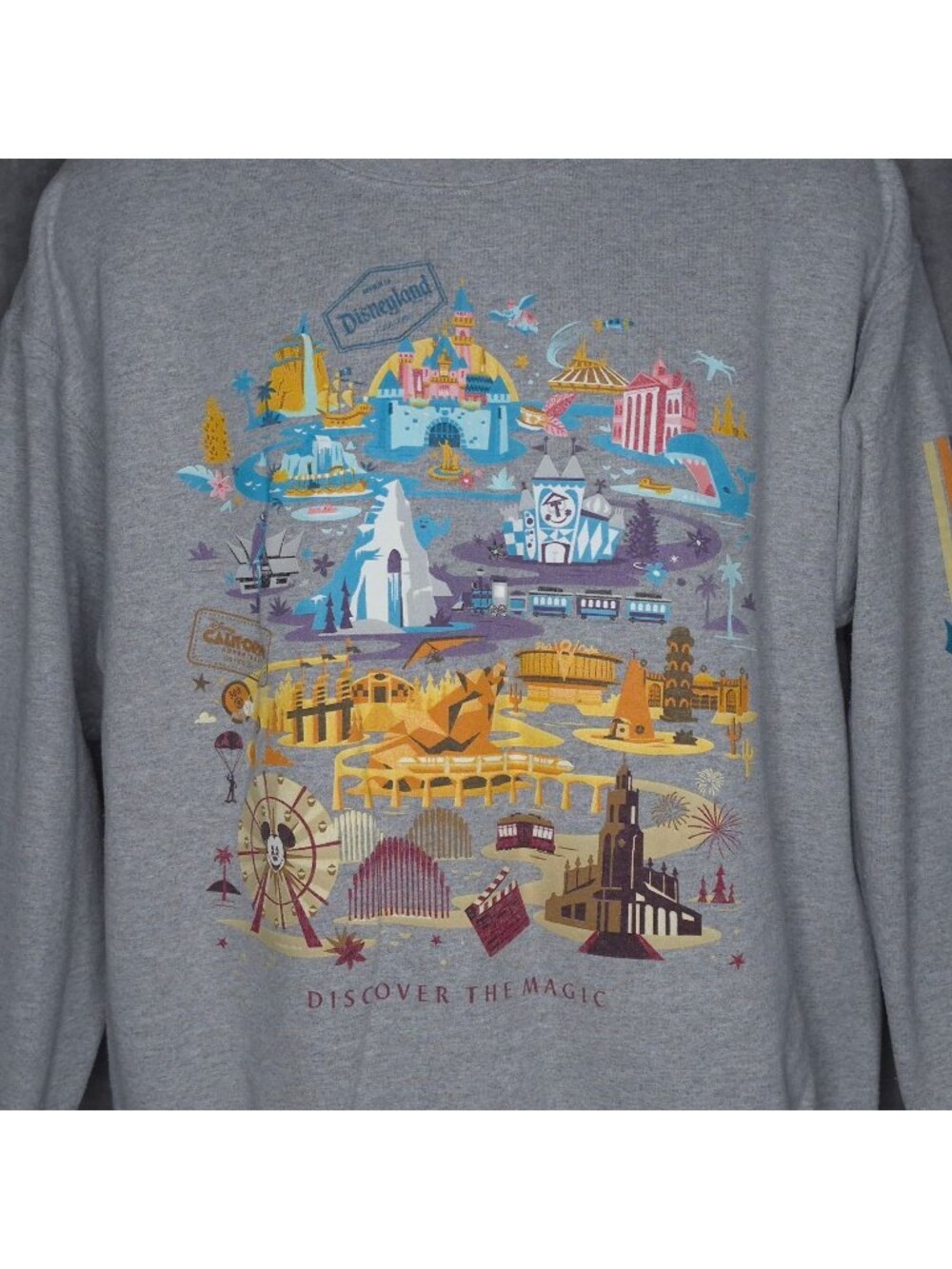 Disney Parks Discover The Magic Sweatshirt L Mickey Mouse Attractions Graphic